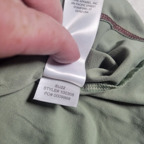 Rhone Reign Short Sleeve Training Tee Sage Green Mens Size Medium 100305 SU22 - Picture 5 of 11